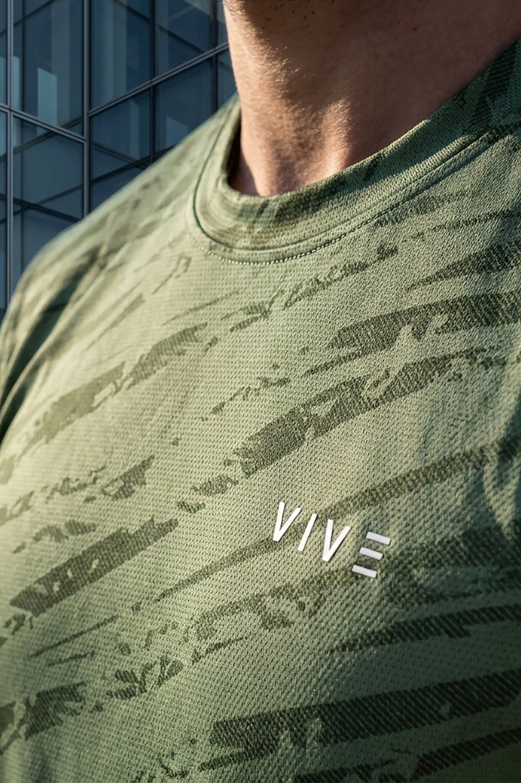VIVE Activewear Training Tee - Green