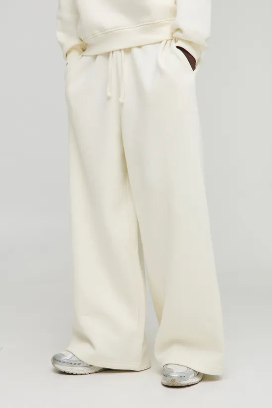 Basic Extreme Wide Leg Jogger
