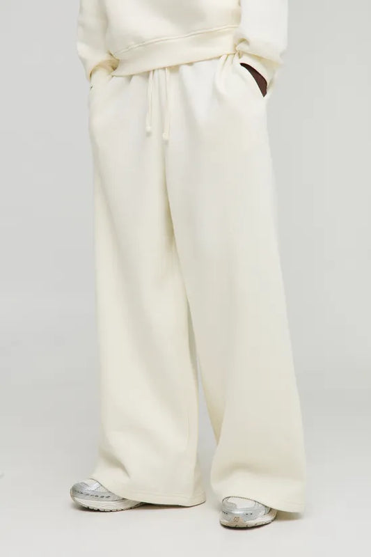 Basic Extreme Wide Leg Jogger