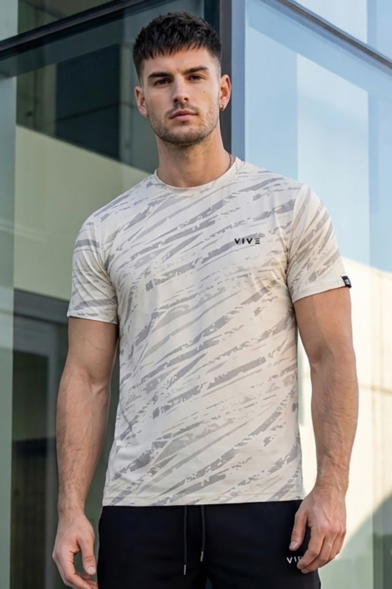 VIVE Activewear Training Tee - Off White
