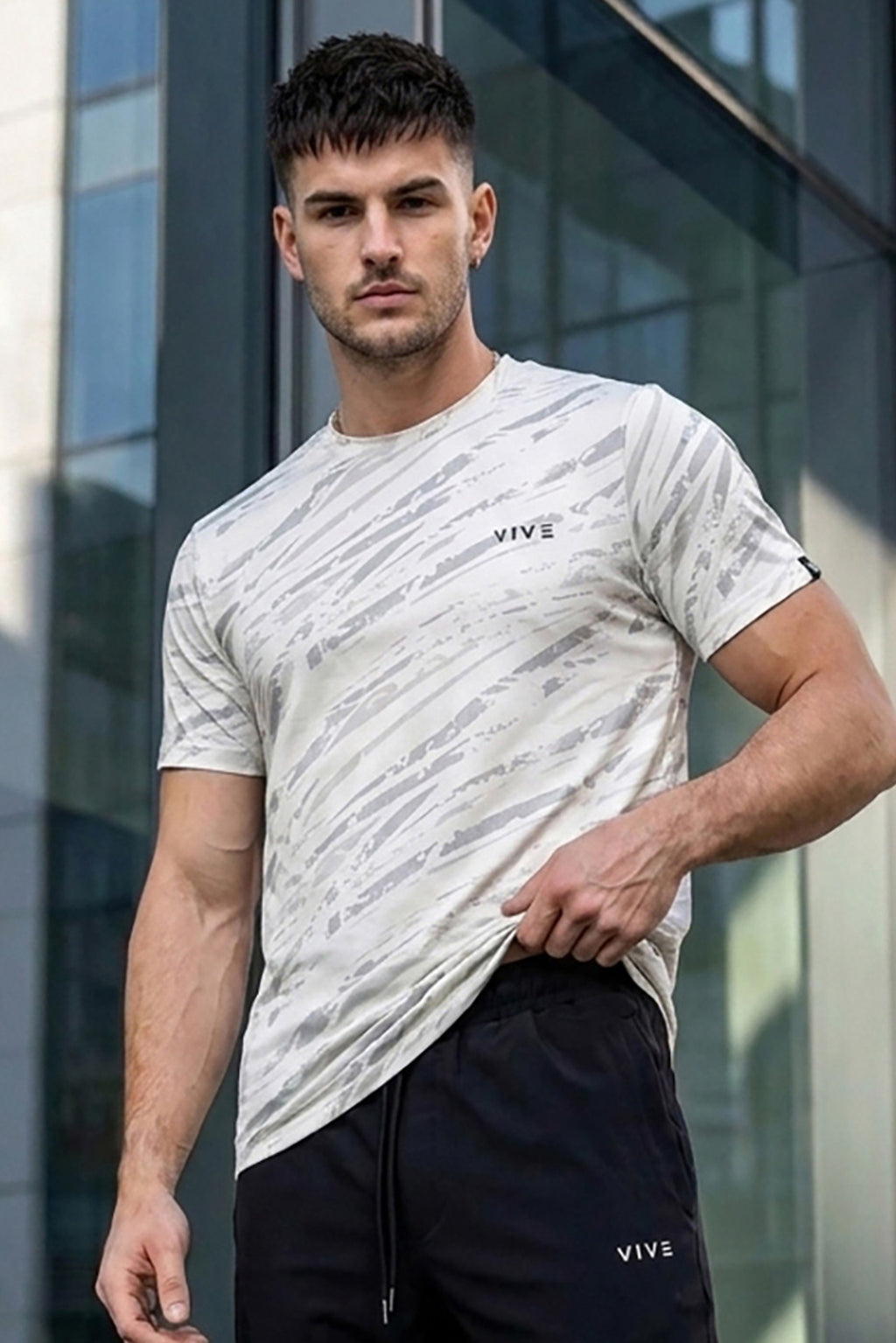 VIVE Activewear Training Tee - Off White